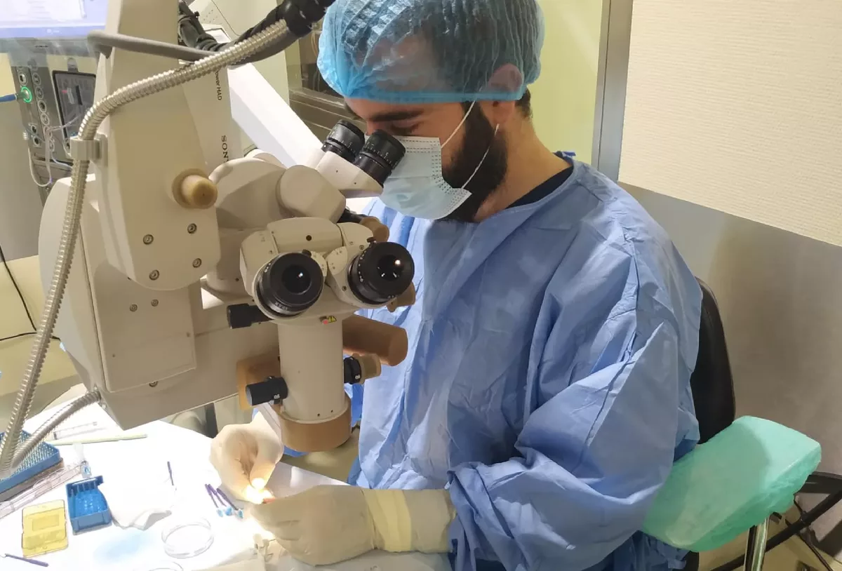 Queratoplastia lamelar endotelial (DMEK)